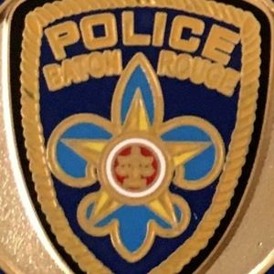 Meet your Posher, Tela